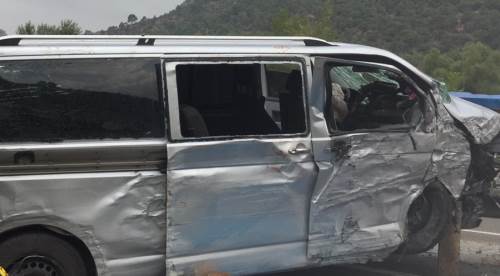 Düğün dönüşü kahreden kaza