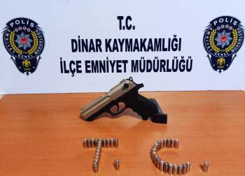 Düğün Konvoyunda Havaya Ateş Açan Şahsı Polis Yakaladı
