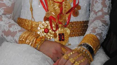 Düğünde takılan takılar gelinin mi damadın mı? Emsal karar...