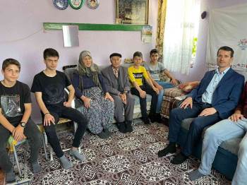 Dumlupınar’Da "Ulu Çınarlar" İsimli Proje
