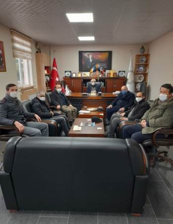 Dumlupınar’Da Çiftçi Kooperatifine Arazi Kazandırma Çalışması
