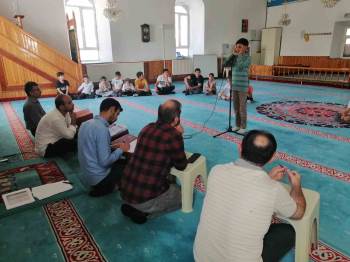 Dumlupınar’Da Ezan Okuma Yarışması
