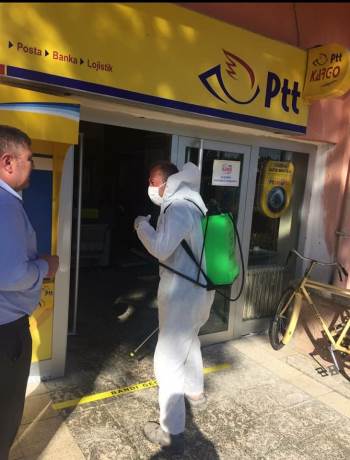 Dumlupınar’Da Kamu Kurumları Dezenfekte Edildi
