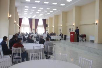 Dumlupınar’Da Konferans
