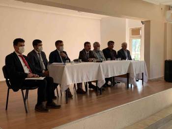 Dumlupınar’Da Muhtarlar Toplantısı
