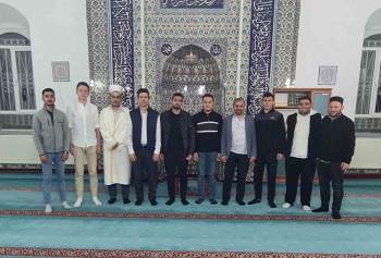 Dumlupınar’Da Üniversite Öğrencileri İle Din Görevlileri Bir Araya Geldi
