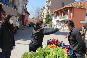 Dumlupınar İlçe Pazarında Olağanüstü Tedbirler Alındı
