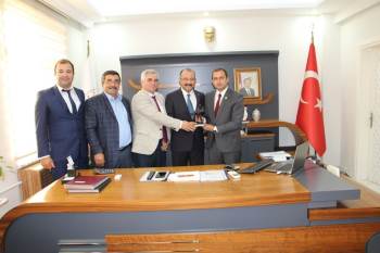 Dumlupınar Protokolünden Özçalık’A ’Hayırlı Olsun’ Ziyareti
