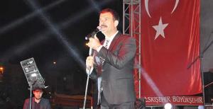 Dün türkü şöleni vardı