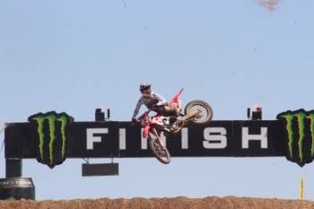 Dünya Motokros Şampiyonasında İlk Gün Nefes Kesti
