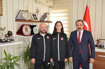 Dünya Üçüncüsünden İl Müdürü Yıldız’A Ziyaret
