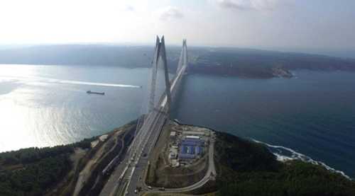 Dünyanın en büyük köprüsü bugün açılıyor