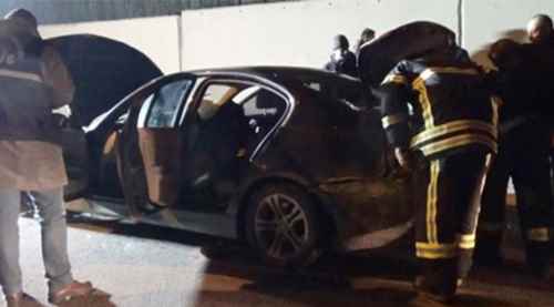 Dur ihtarına uymayan şüpheliler polise ateş açtı