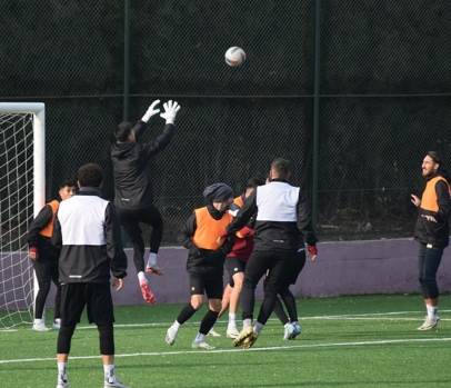 Duran top çalışması yaptılar