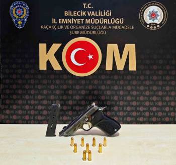 Durdurulan Şüpheli Araçtan 1 Adet Ruhsatsız Tabanca Ele Geçirildi
