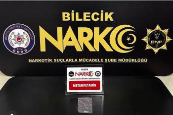 Durdurulan Şüphelinin Üzerinde Uyuşturucu Madde Ele Geçirildi
