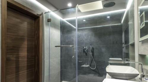  Duşakabinler Neden Sürekli Kireç Olur? Kireçlenme Sorunu ve Önlemenin Yolları 