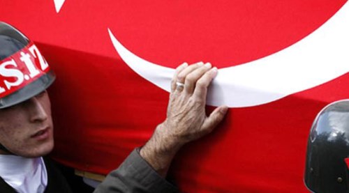 Düşen helikopterde 2 asker şehit oldu