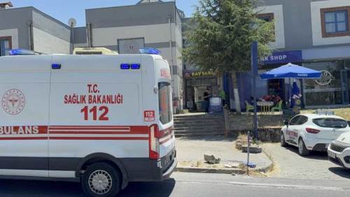 Düzce’de 71 yaşındaki esnaf dükkanında ölü bulundu