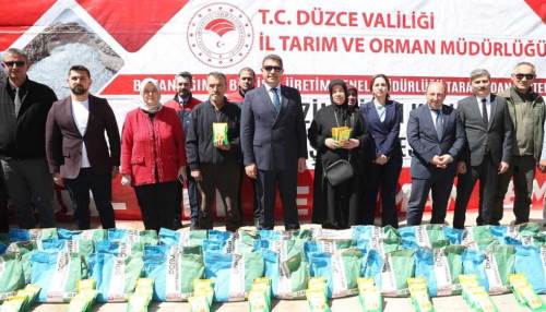 Düzce'de 73 üreticiye ücretsiz tohum desteği verildi