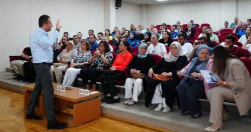 Düzce’de evlilik okulu emniyet personeline kapılarını açtı