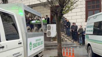 Düzce’de işadamı Engin Cebeci son yolculuğuna uğurlandı!