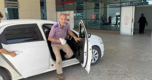 Düzce'de kurban keserken yaralananlar acil servise koştu