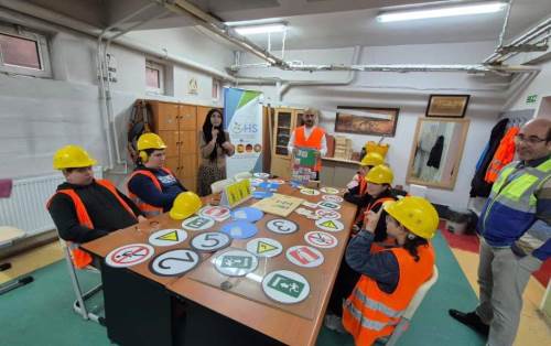 Düzce'de özel öğrencilere iş sağlığı ve güvenliği eğitimi verildi