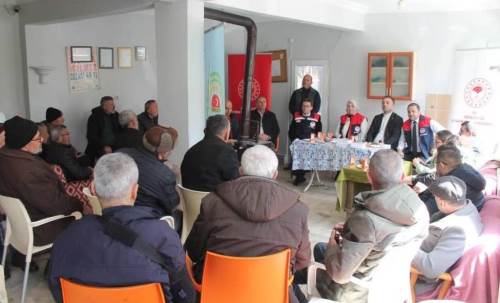 Düzce’de Tarım ve Orman Müdürlüğü, çiftçilere destek ve eğitim sağladı