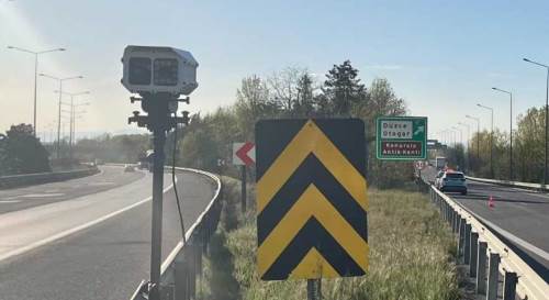 Düzce’de trafikte kurallara uymayanlara ceza yağdı