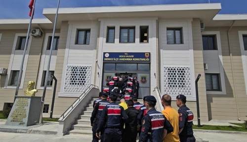 Düzce’de uyuşturucu operasyonu: 60 kişi gözaltında