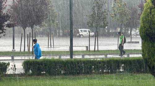 Düzce valiliğinden kuvvetli yağış uyarısı