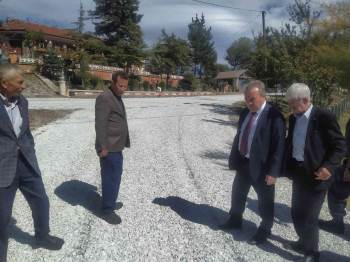 Düzdağ-Dombayçayırı Köyleri Arasına Sathi Kaplama Yapıldı
