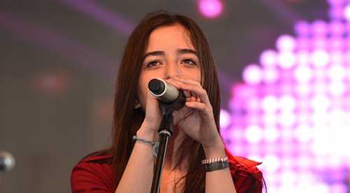 EAL İZMİR'DE SAHNE ALDI