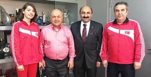 Ebru'nun milli heyecanı