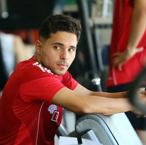 Egemen güç depoluyor