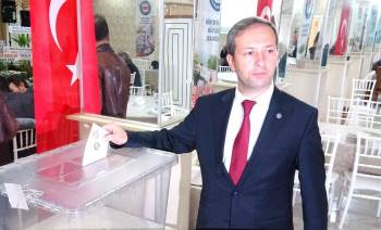 Eğitim-Bir-Sen Kütahya 1 No’Lu Şube’De Genel Kurul Heyecanı
