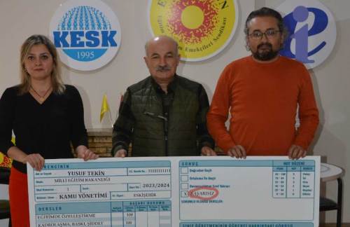 Eğitim Sen Eskişehir Şubesi'nden Bakan Tekin'e karne!