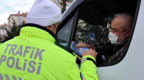 Ehliyeti olan herkesi ilgilendiriyor: Cezası var!