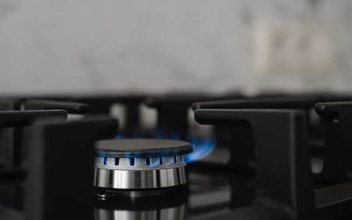 Elektrik ve doğalgaza zam yapılmaması esnafı nasıl etkileyecek?