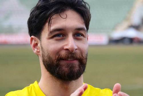 Elias taraftarı coşturdu