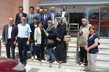 Emekliliğe Ayrılan Personeller Plaketle Uğurlandı
