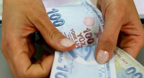 Emekliyi sevindirecek ödeme bugün hesaplarda! 