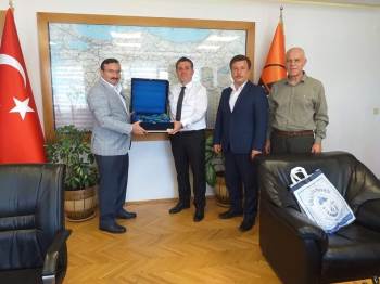 Emet Heyeti’Nden Karayolları Bölge Müdürü’Ne ’Hayırlı Olsun’ Ziyareti
