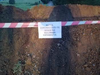 Emet İlçesine Tavşanlı’Dan Gelen Tali Yollar Kapatıldı
