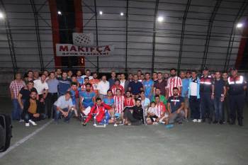 Emet Kaymakamlığı Halı Saha Futbol Turnuvası Sona Erdi
