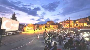 Emet’Te Açık Havada Sinema Keyfi
