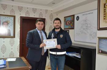Emet’Te Başarılı Polislere Başarı Belgesi
