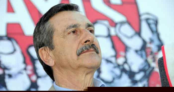 Emet’Te Çatı Yangını Korkuttu
