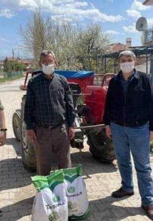 Emet’Te Çiftçilere Kuru Fasulye Tohumu Dağıtıldı
